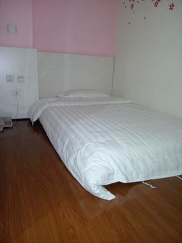 Guangzhou Weiba Hotel מראה חיצוני תמונה